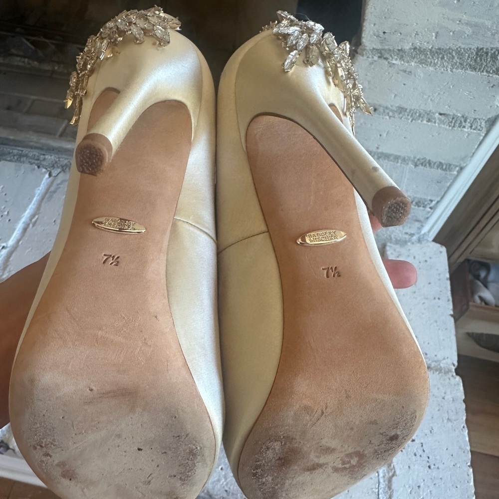 Badgley Mischka Cream Wedding Stilettos with Crystal Embellishments - Picture 5 of 8